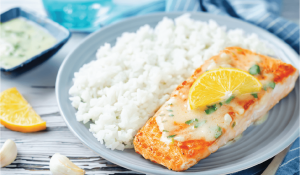 Сьомга с масло и лимон