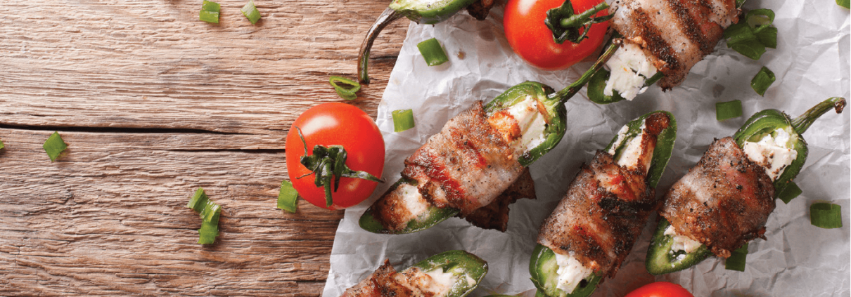 Пълнени чушки халапеньо увити с бекон