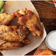 пилешки крилца със сухи подправки