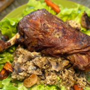 Aгнешка плешка с постна дроб сарма